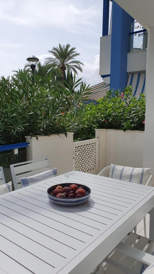 Cala Blanca Apartment Denia Bagian luar foto