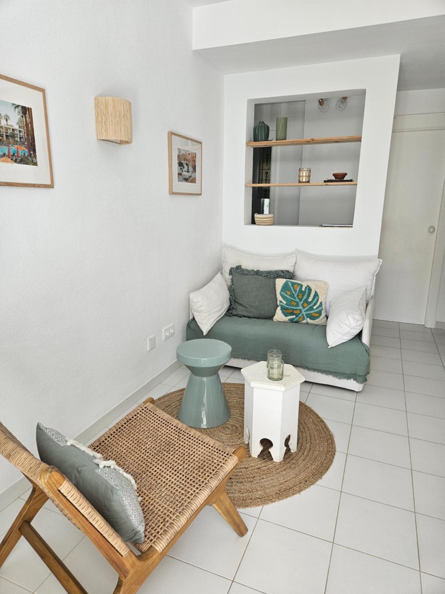 Cala Blanca Apartment Denia Bagian luar foto
